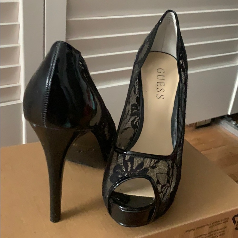 Guess Heels - Picture 2 of 3